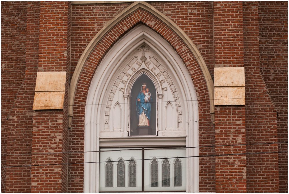 St-Mary-Catholic-Church-Memphis-Wedding-Taylor-Square-Photography_0002.jpg